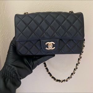 SOLD Chanel mini flap bag
